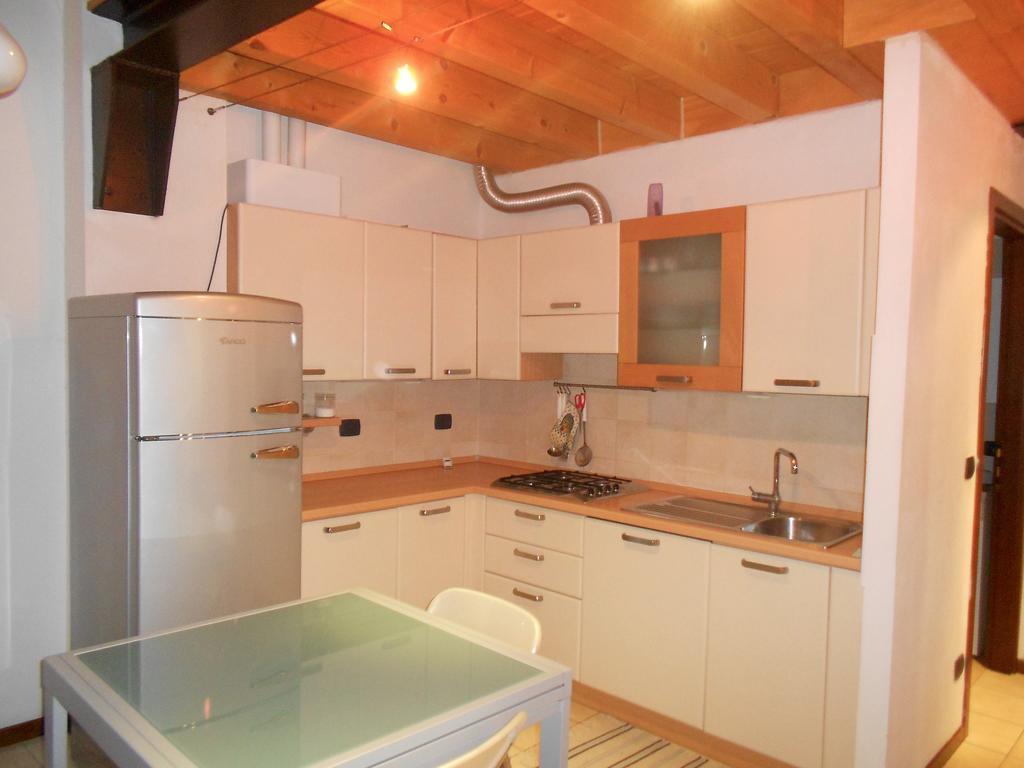 Апартаменты Flats4Rent Tommaso Верона Экстерьер фото