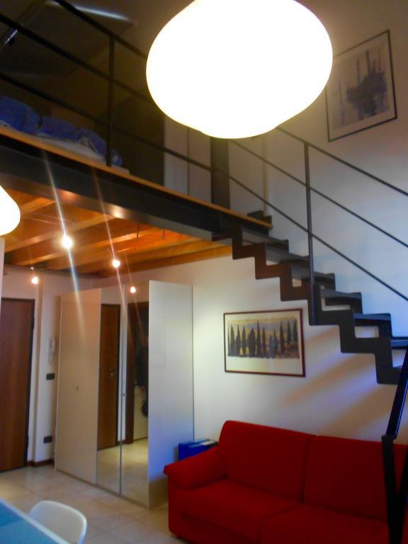 Апартаменты Flats4Rent Tommaso Верона Экстерьер фото